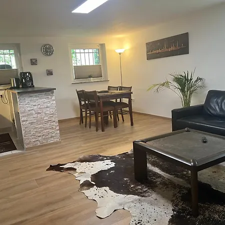 Charmante Souterrain Apartment